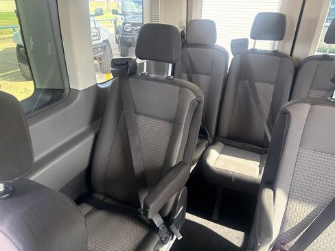 Used 2024 Ford Transit 350 XLT RWD image 7
