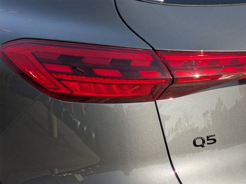 New 2025 Audi Q5 Premium Plus image 14