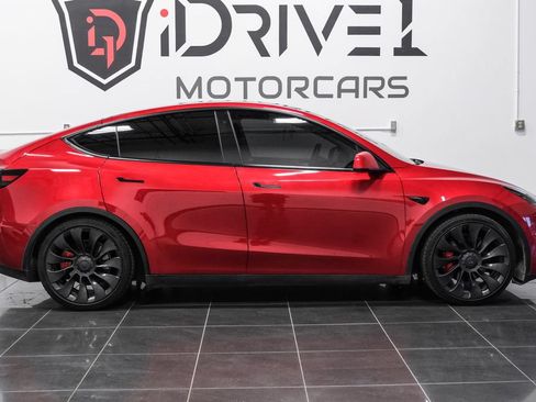 Used 2023 Tesla Model Y Performance AWD/4WD image 8