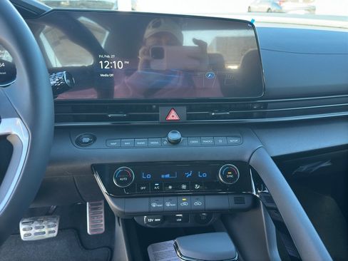 New 2026 Hyundai Elantra Sport image 18