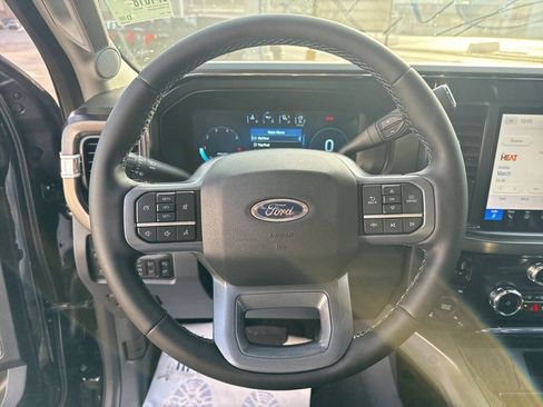 New 2026 Ford F350 Lariat w/ Black Appearance Package image 27