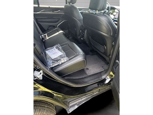 New 2024 Jeep Grand Cherokee Limited 4xe w/ Luxury Tech Group II image 27