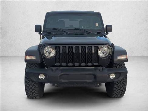 Used 2022 Jeep Wrangler Unlimited Sport AWD/4WD image 2