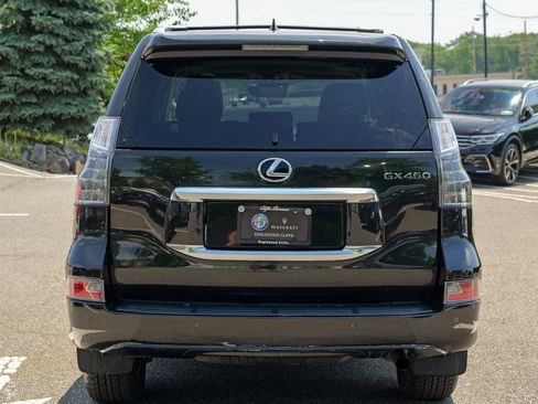 Used 2023 Lexus GX 460 Premium w/ Premium Package AWD/4WD image 6