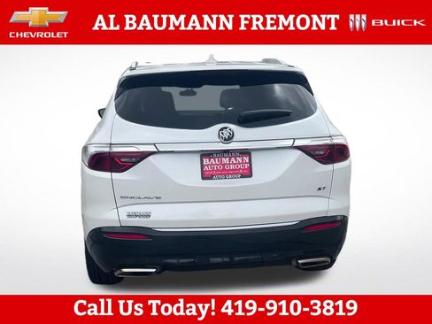 Used 2024 Buick Enclave Essence w/ Sport Touring Edition FWD image 5