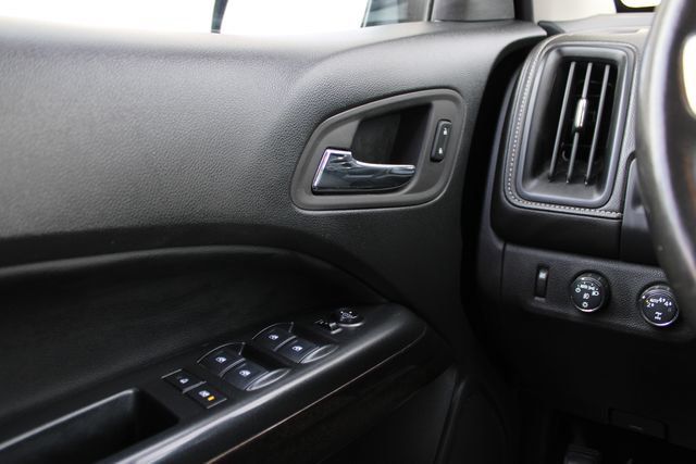 Used 2022 GMC Canyon Elevation w/ Elevation Premium Package AWD/4WD image 13