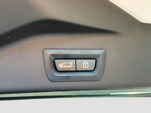 Used 2020 BMW X5 xDrive40i w/ Premium Package AWD/4WD image 29