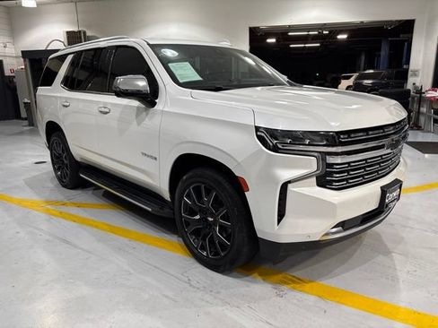 Certified 2021 Chevrolet Tahoe Premier w/ Premium Package AWD/4WD image 8