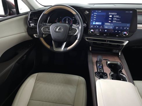 Used 2024 Lexus RX 350 Premium Plus w/ Convenience Package AWD/4WD image 19