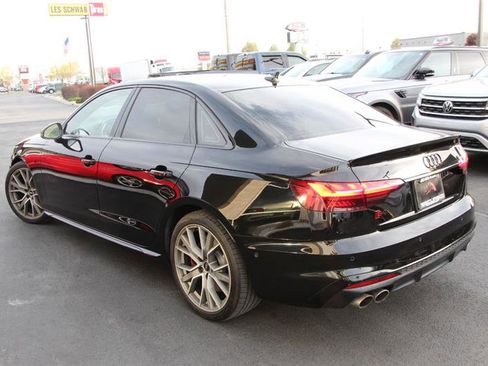 Used 2021 Audi S4 Prestige w/ Prestige Package image 7