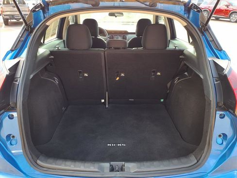 Used 2023 Nissan Kicks SV image 25