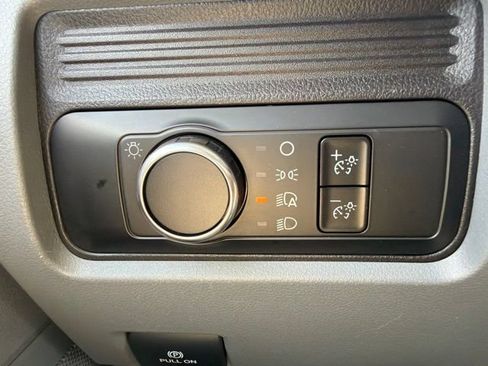 Used 2024 Ford F550 4x4 Crew Cab Super Duty image 22