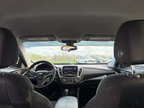 Used 2020 Chevrolet Malibu LS image 13