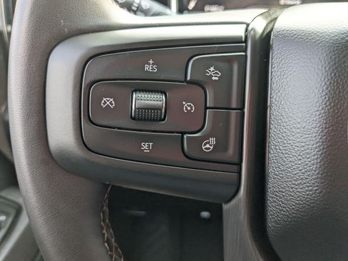 Certified 2025 GMC Sierra 3500 AT4 w/ AT4 Premium Plus Package AWD/4WD image 19