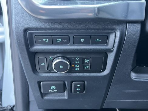 Used 2021 Ford F150 Lariat image 19