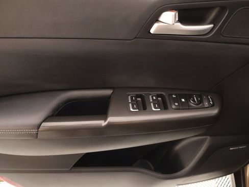 Used 2017 Kia Sportage EX w/ EX Technology Package AWD/4WD image 17