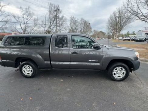 Used 2013 Toyota Tacoma 2WD Access Cab image 17