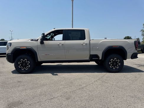 New 2026 GMC Sierra 2500 AT4X AWD/4WD image 3