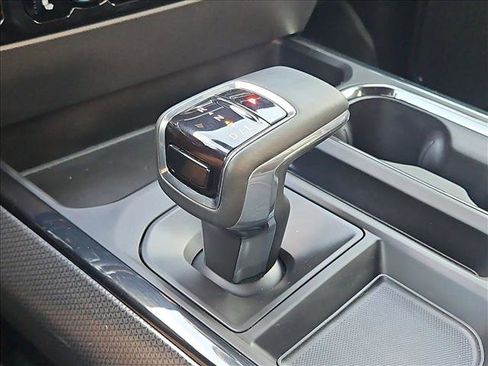 Used 2023 Chevrolet Silverado 1500 ZR2 w/ Technology Package AWD/4WD image 12