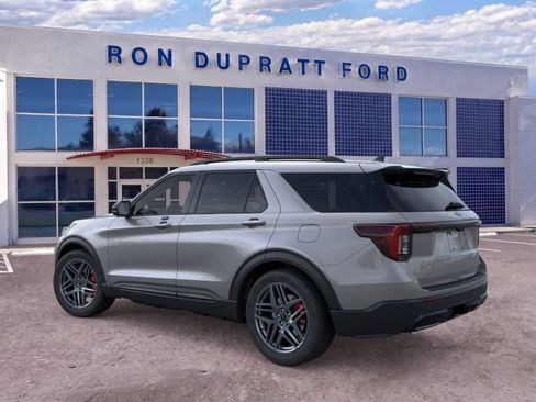 New 2026 Ford Explorer ST-Line w/ ST-Line Street Pack AWD/4WD image 5