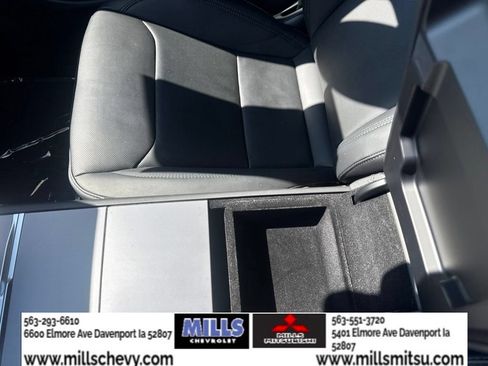 Used 2026 Tesla Model Y Long Range AWD/4WD image 18