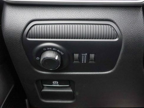 New 2026 Jeep Grand Wagoneer L Limited AWD/4WD image 31