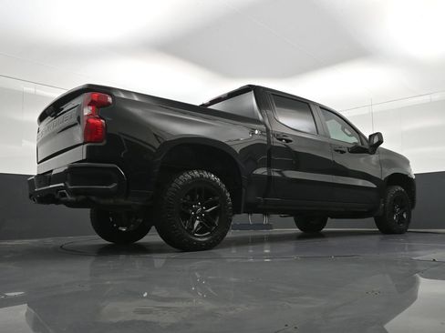 Used 2025 Chevrolet Silverado 1500 Custom Trail Boss AWD/4WD image 29