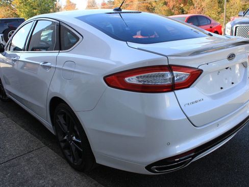 Used 2016 Ford Fusion Titanium image 7