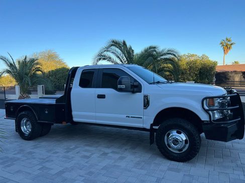 Used 2022 Ford F350 XL w/ STX Appearance Package image 5