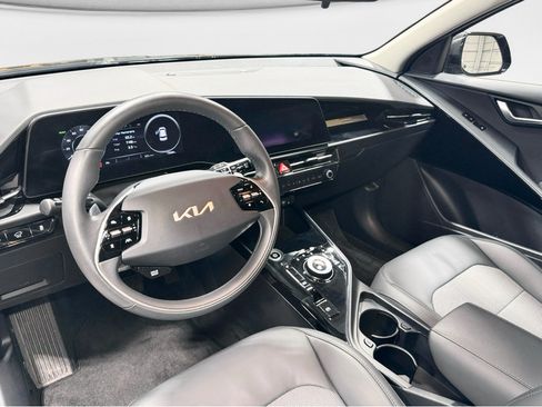 Used 2024 Kia Niro Wind FWD image 18