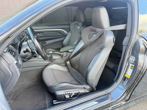 Used 2015 BMW M4 Coupe w/ Executive Package RWD image 15