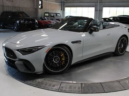 Used 2022 Mercedes-Benz SL 63 AMG 4MATIC image 5