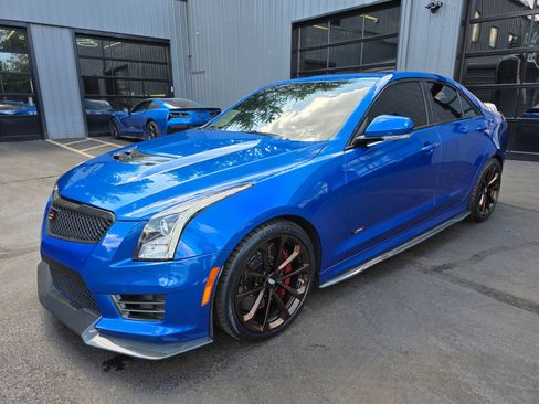Used 2018 Cadillac ATS V w/ Luxury Package RWD image 69