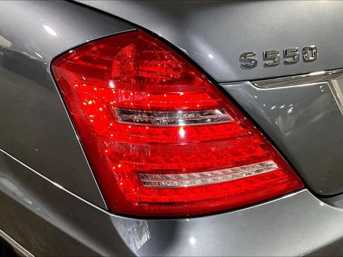 Used 2010 Mercedes-Benz S 550 S 550 image 28