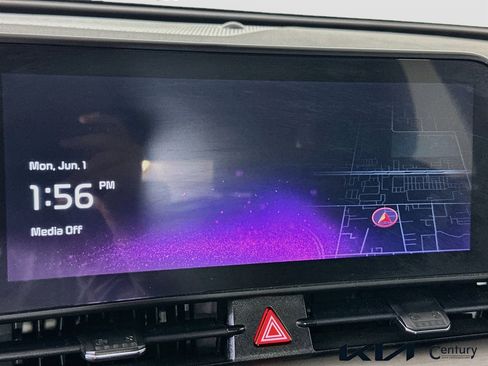 Certified 2025 Kia Sportage EX FWD image 15