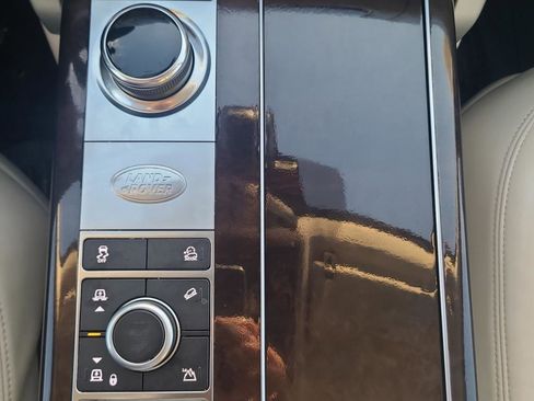 Used 2019 Land Rover Range Rover HSE AWD/4WD image 16