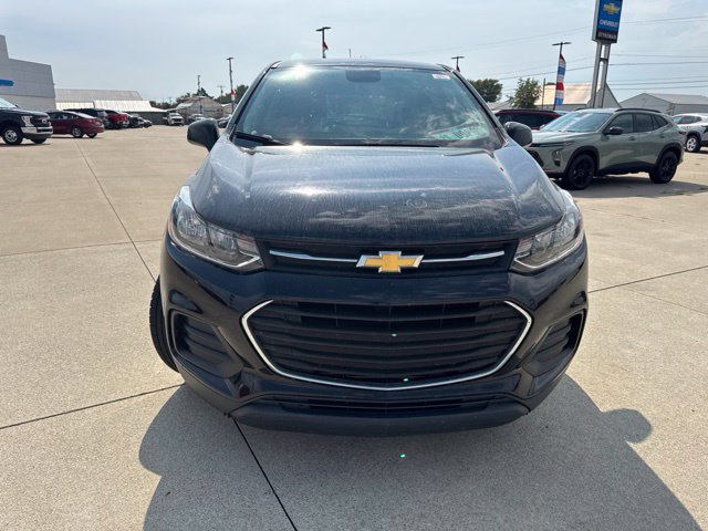 Used 2020 Chevrolet Trax LS w/ Tint and Cruise Package FWD image 16