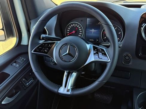 New 2026 Mercedes-Benz Sprinter 2500 image 20