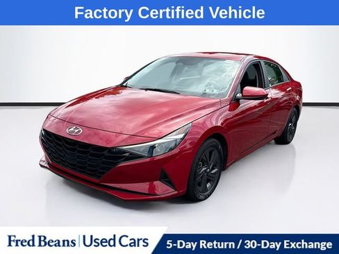 Certified 2022 Hyundai Elantra Blue FWD image 3