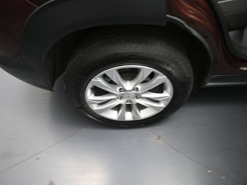 Used 2023 Chevrolet TrailBlazer LS FWD image 18