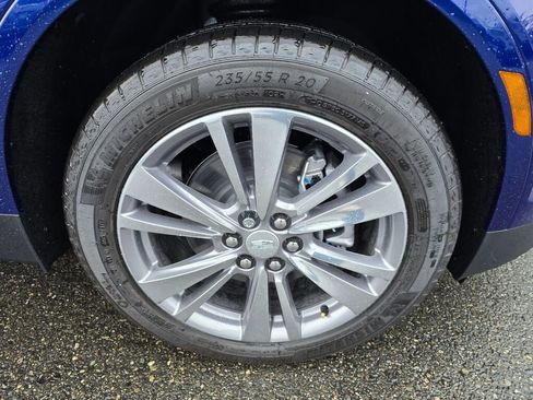 New 2025 Cadillac XT5 Premium Luxury image 15