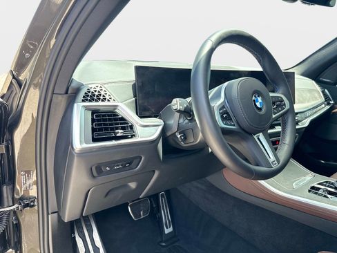 Used 2025 BMW X5 M60i w/ Executive Package AWD/4WD image 19