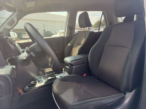 Used 2024 Toyota 4Runner TRD Off-Road image 12