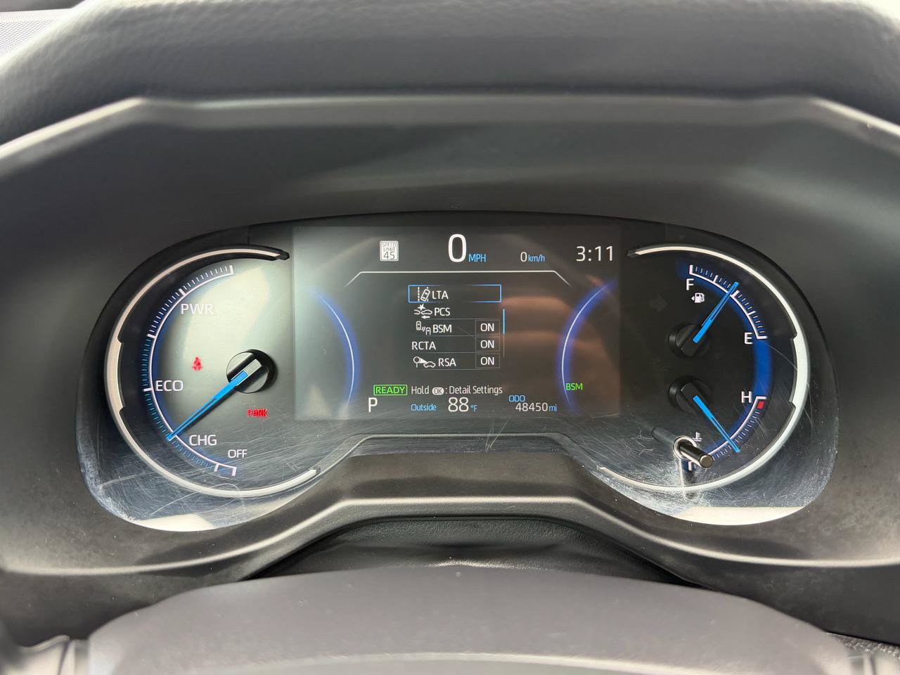 Used 2025 Toyota RAV4 XLE AWD/4WD image 16