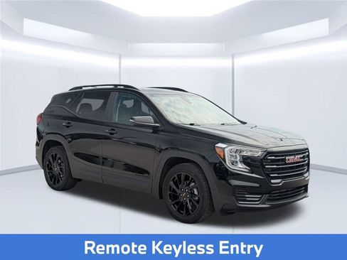 Used 2023 GMC Terrain SLE w/ Driver Convenience Package FWD image 9