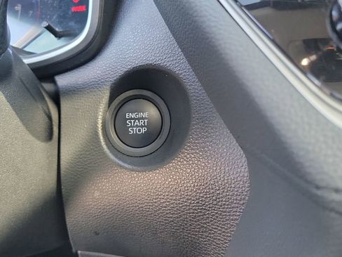 Used 2024 Toyota Corolla Cross XLE w/ Convenience Package image 27