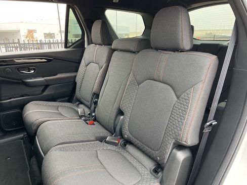 New 2026 Honda Pilot Sport image 13