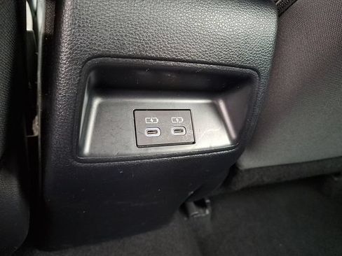 Used 2024 Toyota Corolla LE FWD image 12