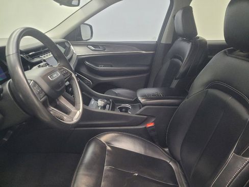 Used 2024 Jeep Grand Cherokee Limited 4xe AWD/4WD image 17
