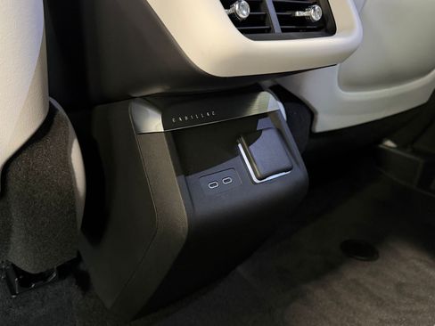 Certified 2024 Cadillac Lyriq Luxury RWD image 42